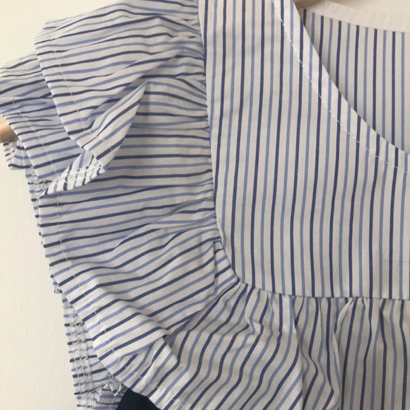 🚨 4 for $20 J Crew Ruffle Top XS - Picture 2 of 2